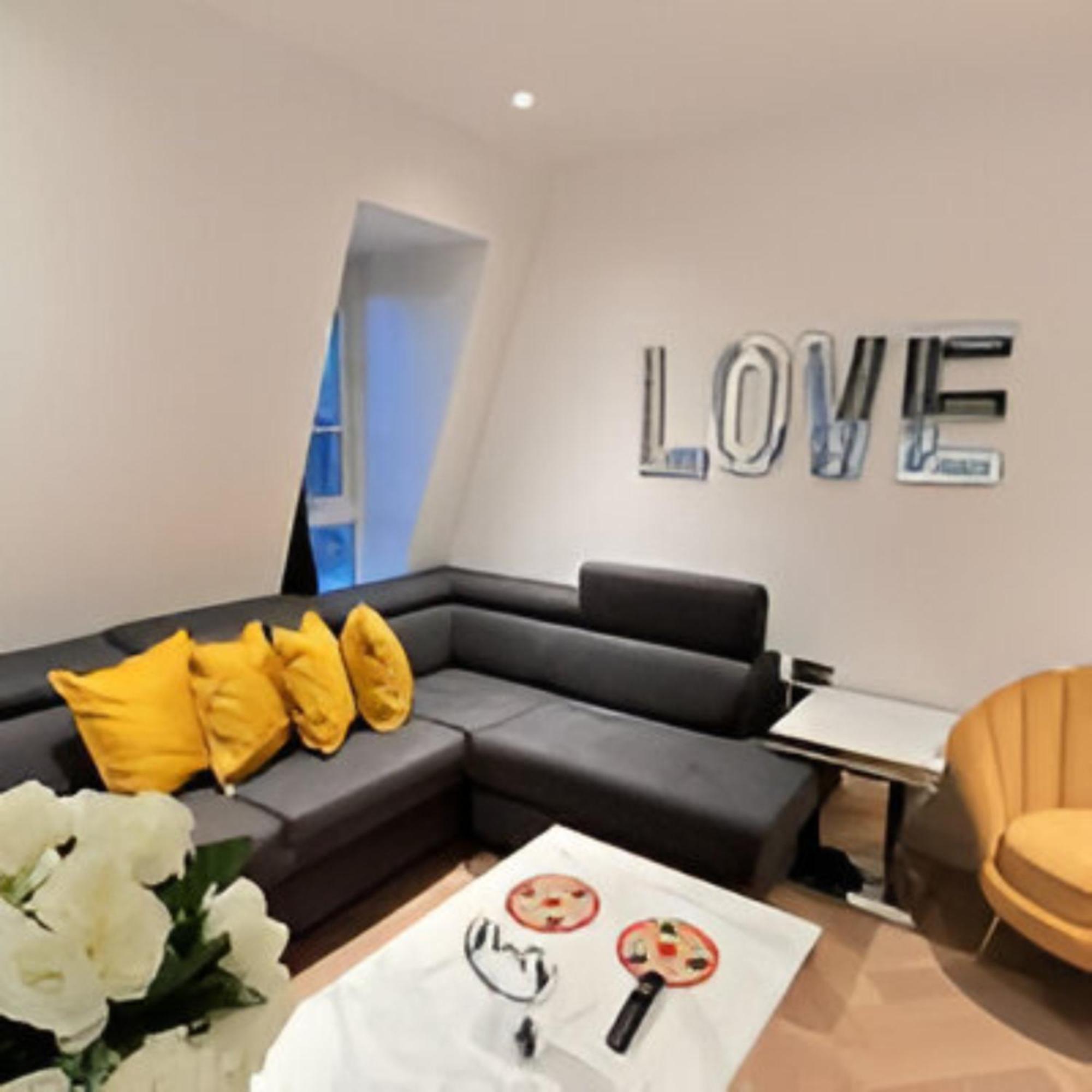 Reserve Amazing 2-bedroom Penthouse In Marble Arch 74 Apartamento